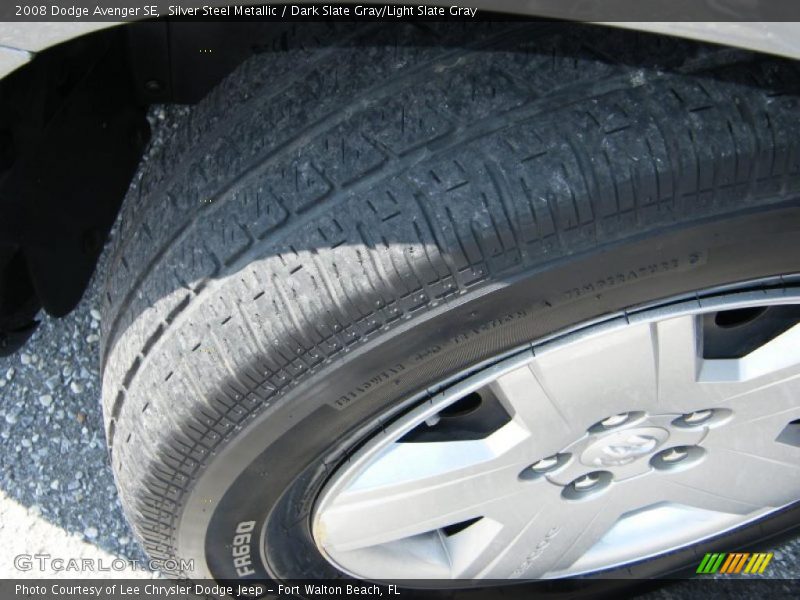 Silver Steel Metallic / Dark Slate Gray/Light Slate Gray 2008 Dodge Avenger SE