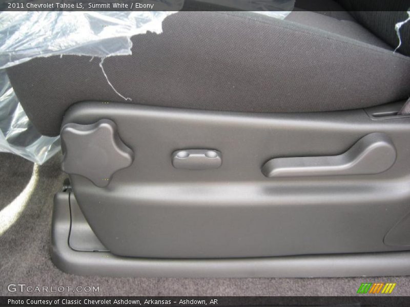Summit White / Ebony 2011 Chevrolet Tahoe LS