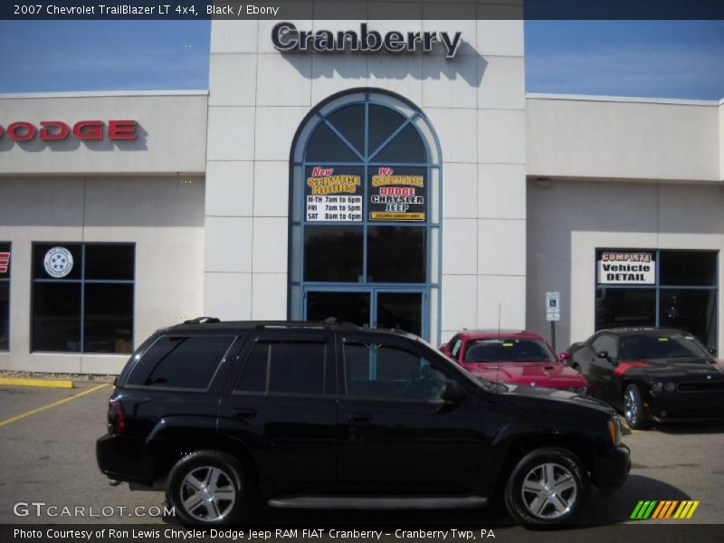Black / Ebony 2007 Chevrolet TrailBlazer LT 4x4