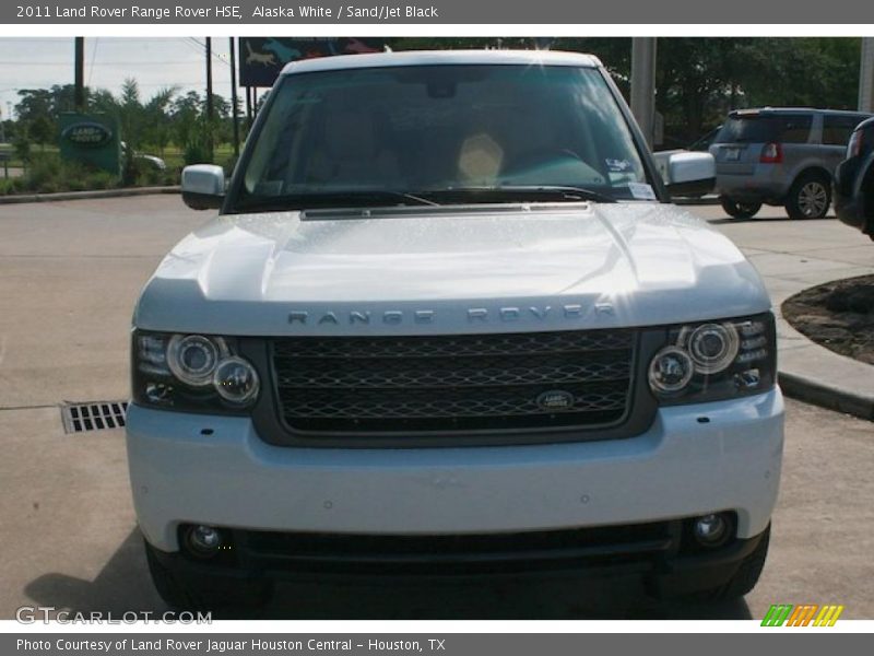 Alaska White / Sand/Jet Black 2011 Land Rover Range Rover HSE