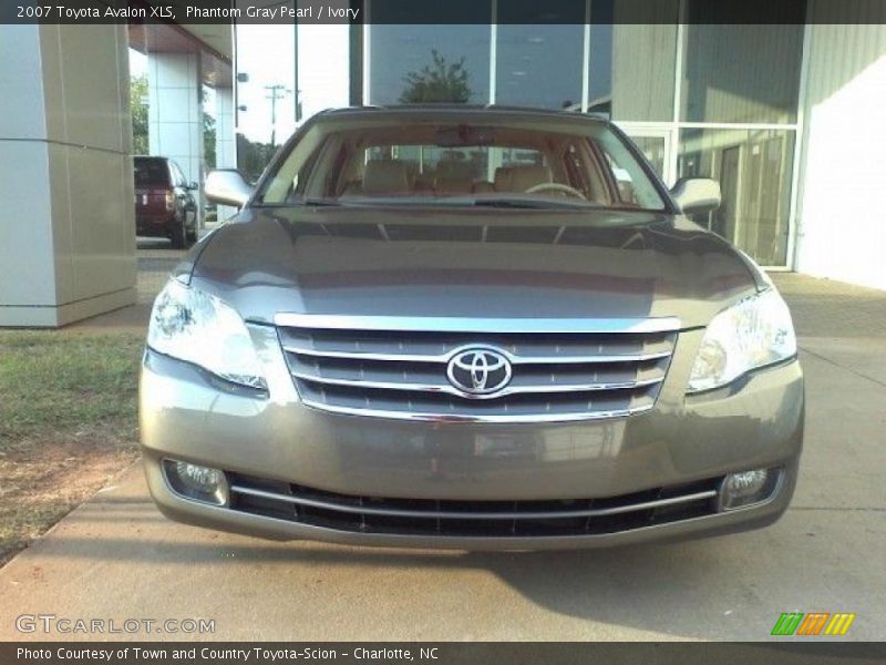 Phantom Gray Pearl / Ivory 2007 Toyota Avalon XLS
