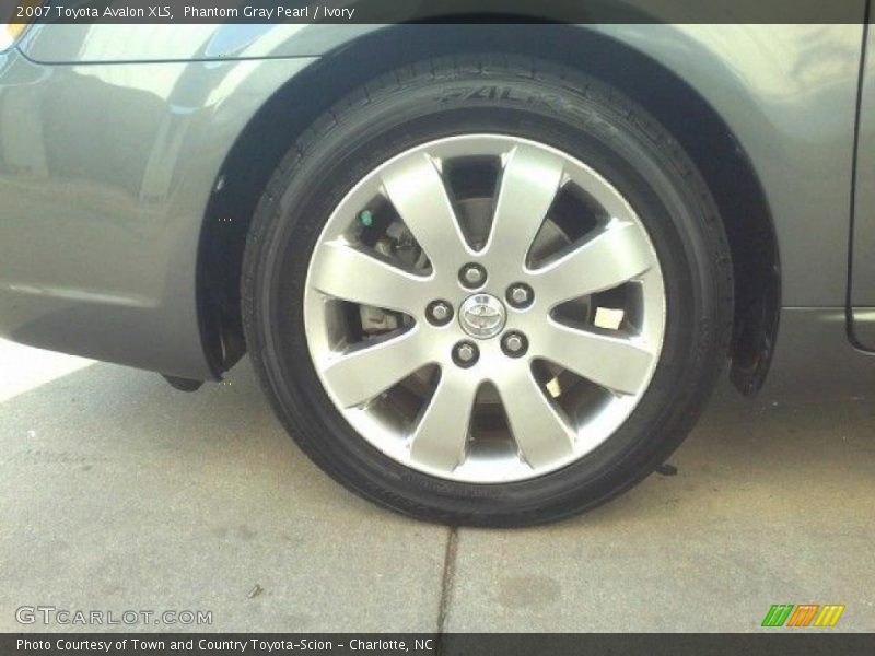 Phantom Gray Pearl / Ivory 2007 Toyota Avalon XLS