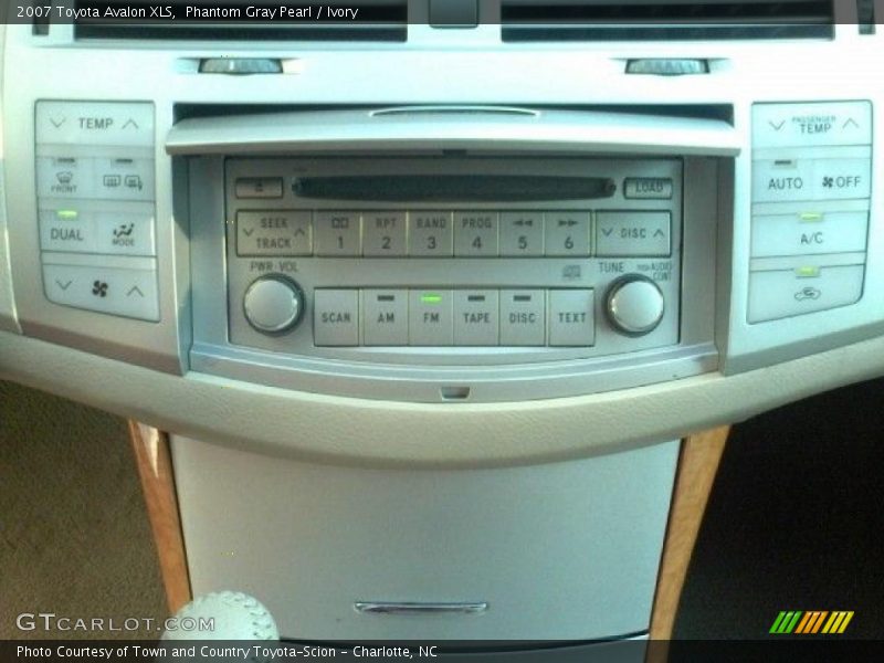Phantom Gray Pearl / Ivory 2007 Toyota Avalon XLS