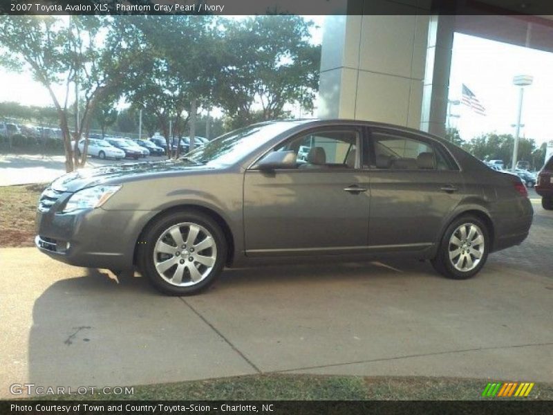 Phantom Gray Pearl / Ivory 2007 Toyota Avalon XLS