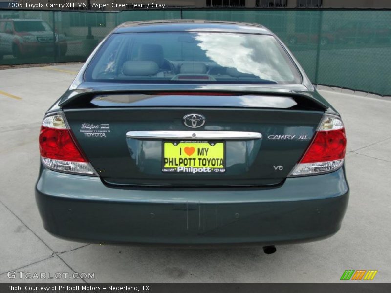 Aspen Green Pearl / Gray 2005 Toyota Camry XLE V6