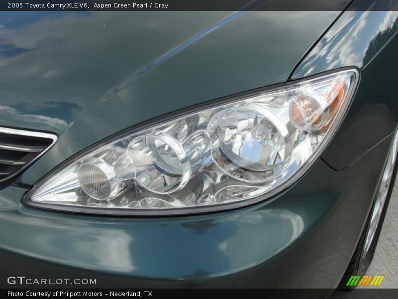 Aspen Green Pearl / Gray 2005 Toyota Camry XLE V6