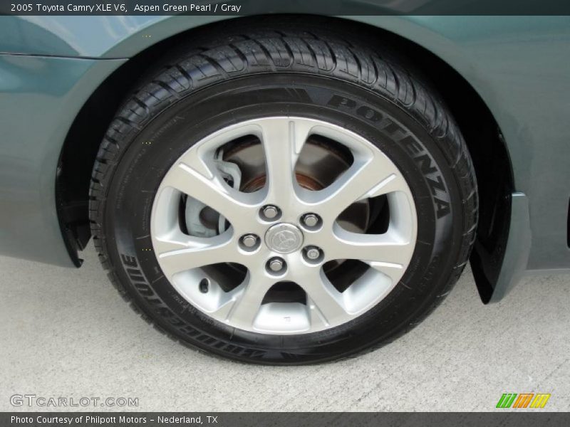 Aspen Green Pearl / Gray 2005 Toyota Camry XLE V6