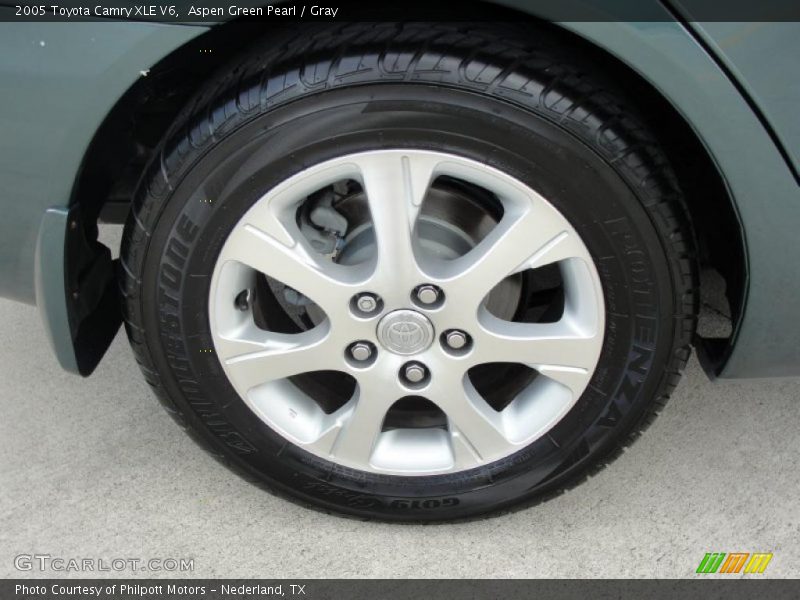 Aspen Green Pearl / Gray 2005 Toyota Camry XLE V6