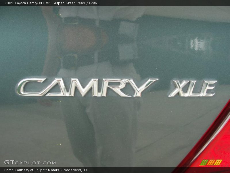 Aspen Green Pearl / Gray 2005 Toyota Camry XLE V6