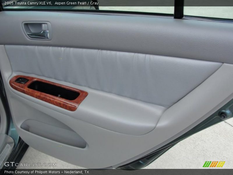 Aspen Green Pearl / Gray 2005 Toyota Camry XLE V6