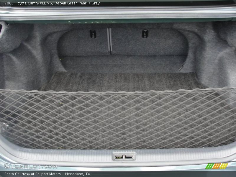 Aspen Green Pearl / Gray 2005 Toyota Camry XLE V6
