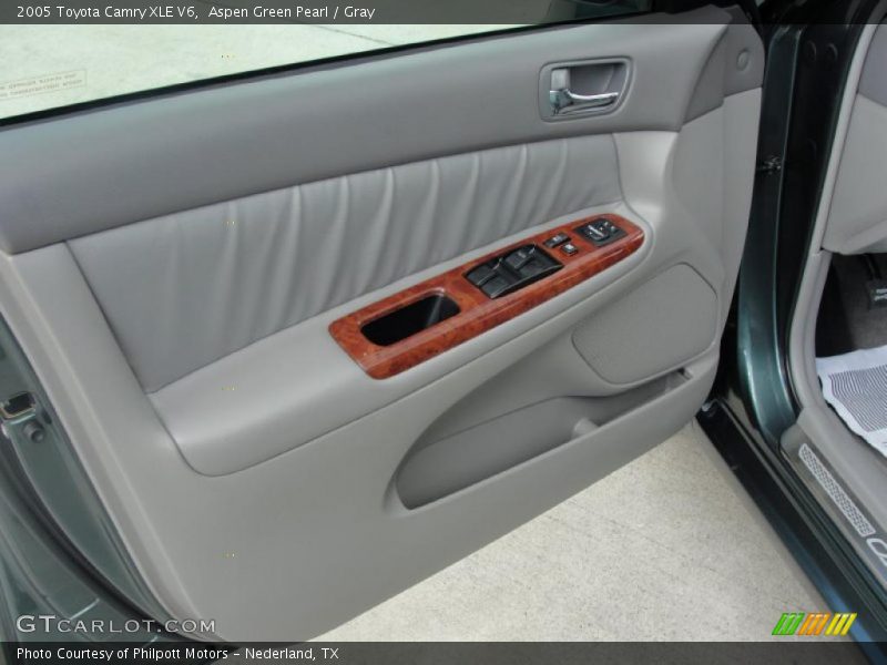 Aspen Green Pearl / Gray 2005 Toyota Camry XLE V6