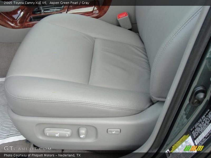 Aspen Green Pearl / Gray 2005 Toyota Camry XLE V6