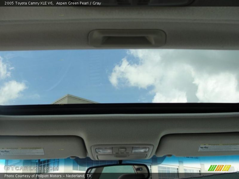 Aspen Green Pearl / Gray 2005 Toyota Camry XLE V6