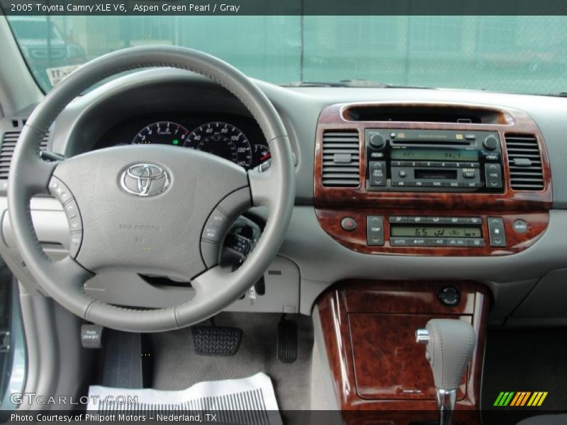 Aspen Green Pearl / Gray 2005 Toyota Camry XLE V6