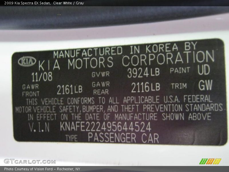 Clear White / Gray 2009 Kia Spectra EX Sedan