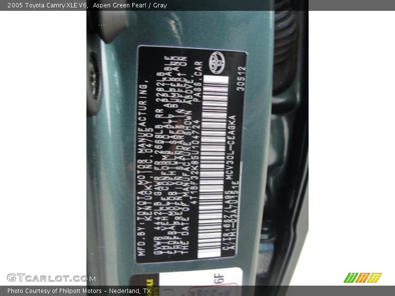 Aspen Green Pearl / Gray 2005 Toyota Camry XLE V6