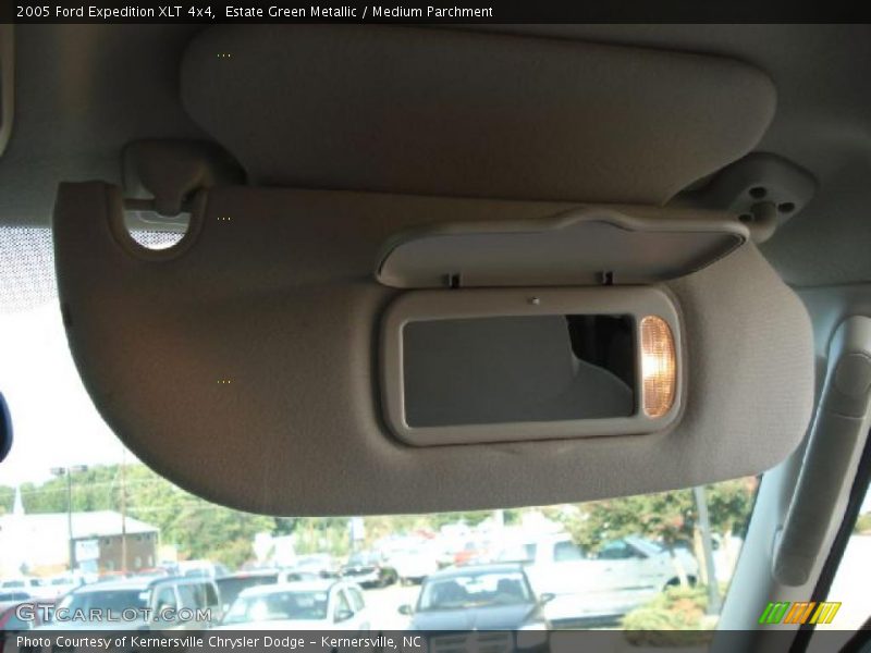 Estate Green Metallic / Medium Parchment 2005 Ford Expedition XLT 4x4