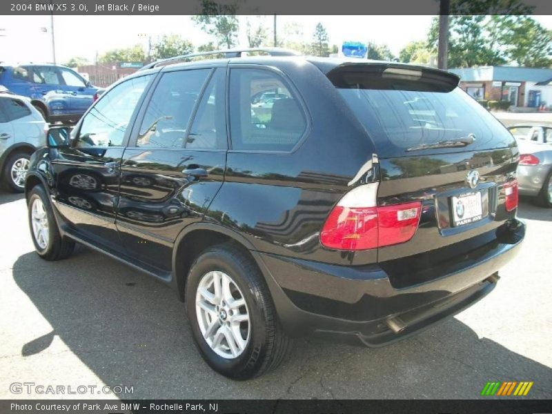Jet Black / Beige 2004 BMW X5 3.0i