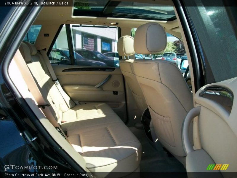 Jet Black / Beige 2004 BMW X5 3.0i