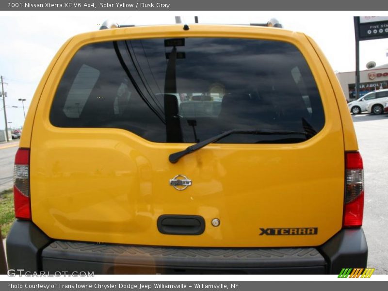 Solar Yellow / Dusk Gray 2001 Nissan Xterra XE V6 4x4