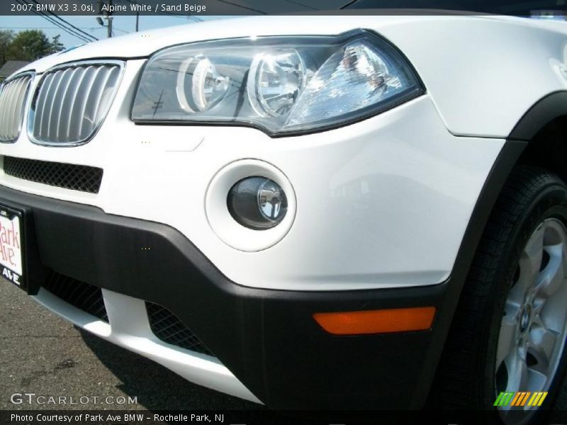 Alpine White / Sand Beige 2007 BMW X3 3.0si