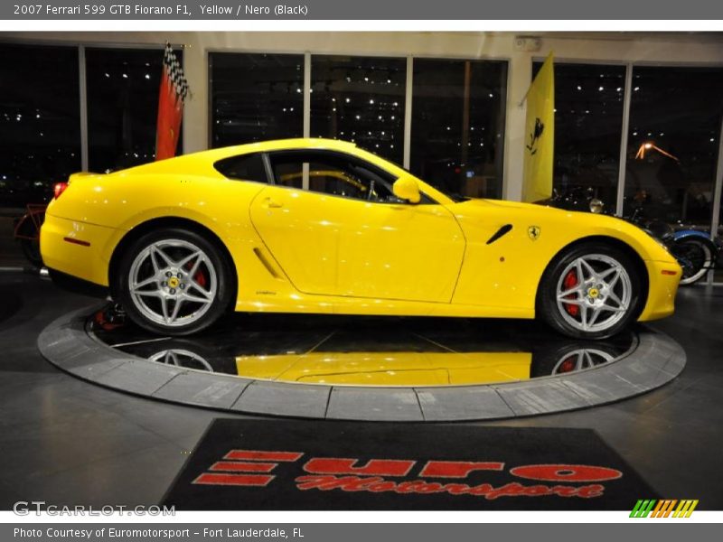 Yellow / Nero (Black) 2007 Ferrari 599 GTB Fiorano F1