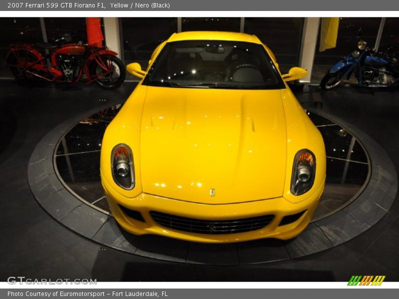 Yellow / Nero (Black) 2007 Ferrari 599 GTB Fiorano F1