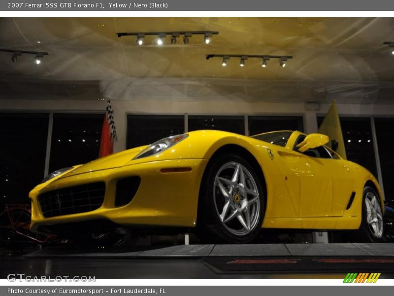 Yellow / Nero (Black) 2007 Ferrari 599 GTB Fiorano F1