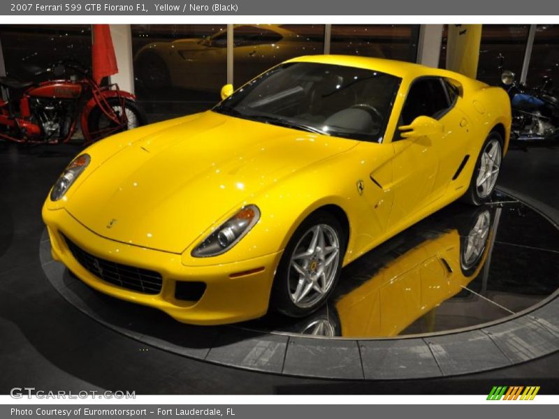 Yellow / Nero (Black) 2007 Ferrari 599 GTB Fiorano F1