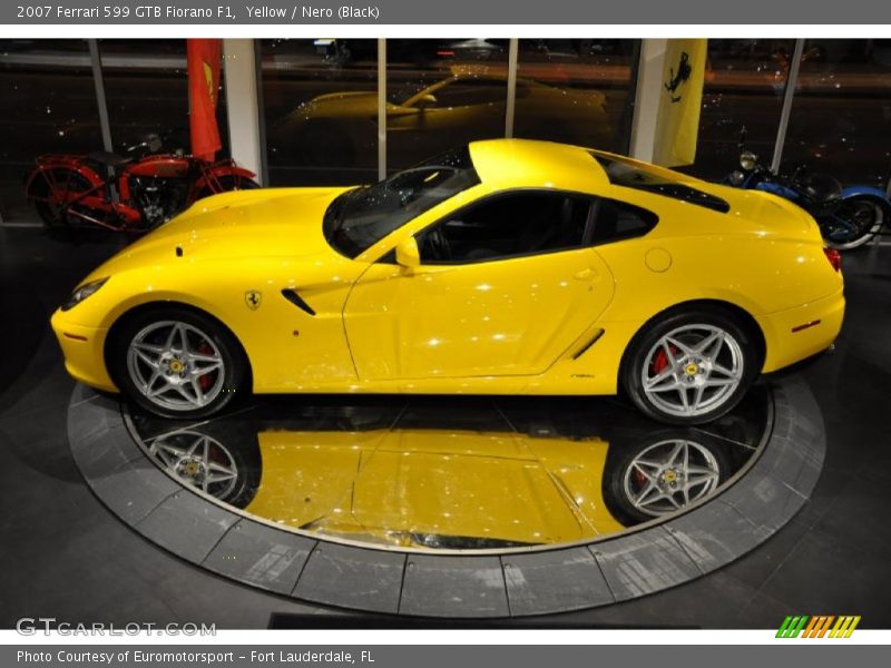 Yellow / Nero (Black) 2007 Ferrari 599 GTB Fiorano F1