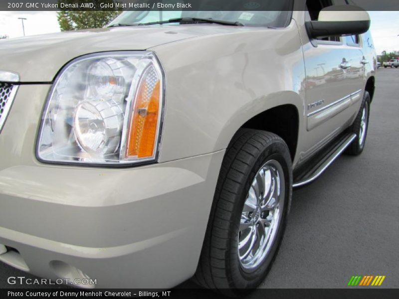 Gold Mist Metallic / Ebony Black 2007 GMC Yukon Denali AWD