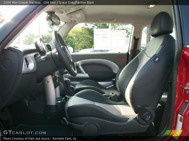 Chili Red / Space Gray/Panther Black 2006 Mini Cooper Hardtop