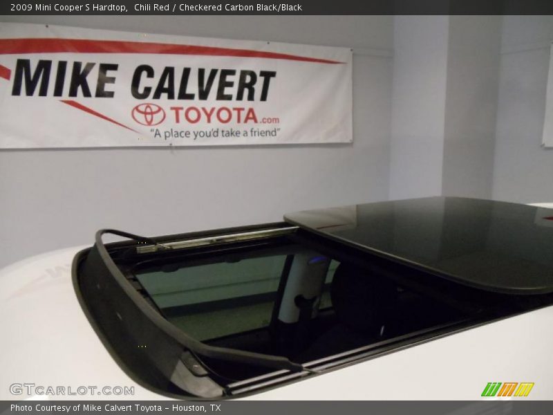 Chili Red / Checkered Carbon Black/Black 2009 Mini Cooper S Hardtop