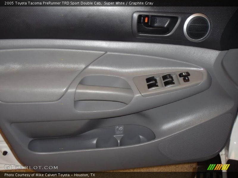 Super White / Graphite Gray 2005 Toyota Tacoma PreRunner TRD Sport Double Cab