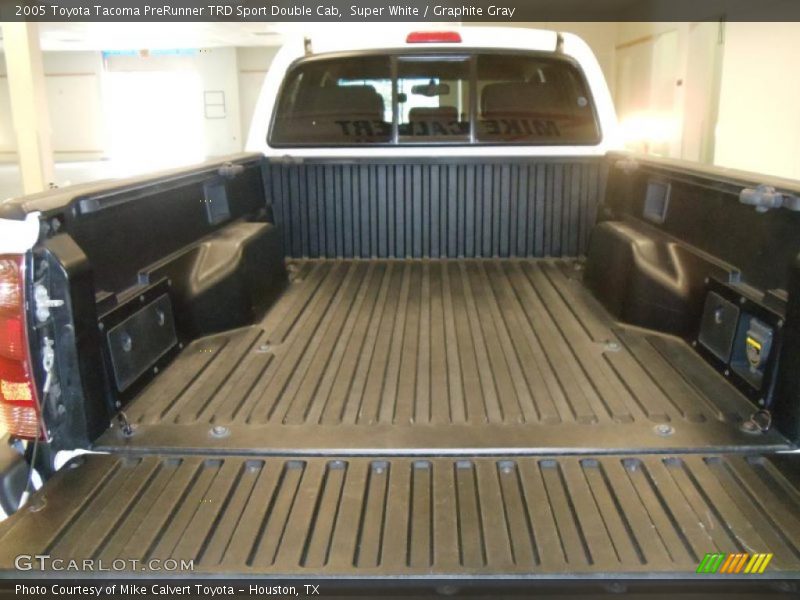 Super White / Graphite Gray 2005 Toyota Tacoma PreRunner TRD Sport Double Cab