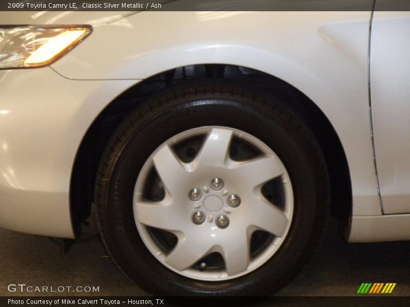Classic Silver Metallic / Ash 2009 Toyota Camry LE