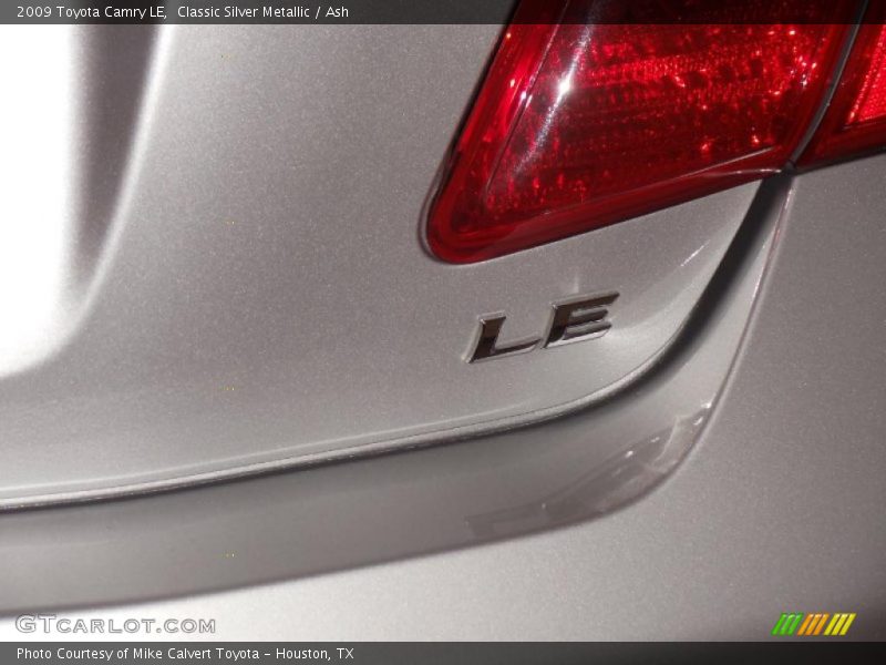 Classic Silver Metallic / Ash 2009 Toyota Camry LE