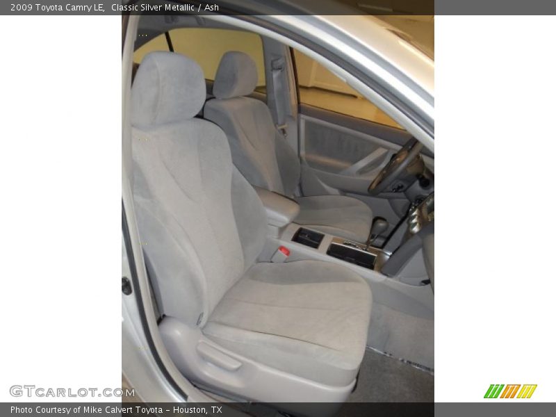Classic Silver Metallic / Ash 2009 Toyota Camry LE