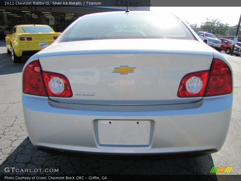Silver Ice Metallic / Titanium 2011 Chevrolet Malibu LS