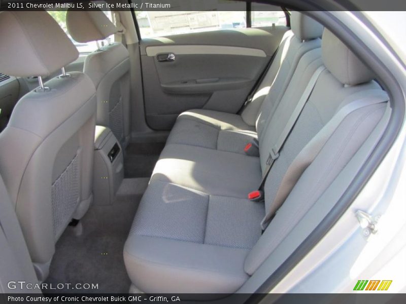 Silver Ice Metallic / Titanium 2011 Chevrolet Malibu LS