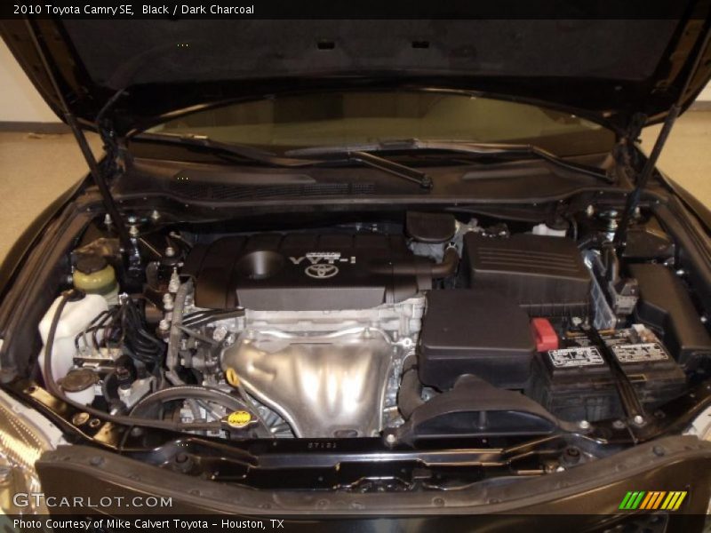 Black / Dark Charcoal 2010 Toyota Camry SE