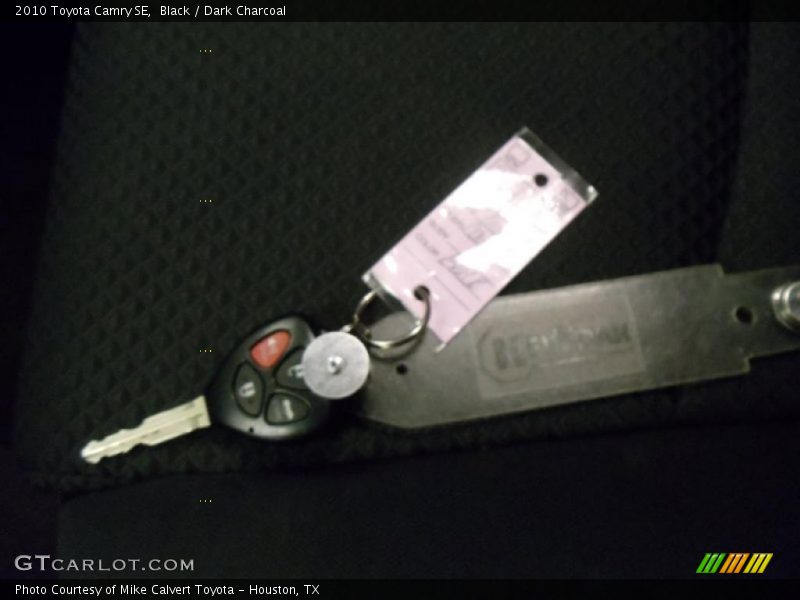 Black / Dark Charcoal 2010 Toyota Camry SE