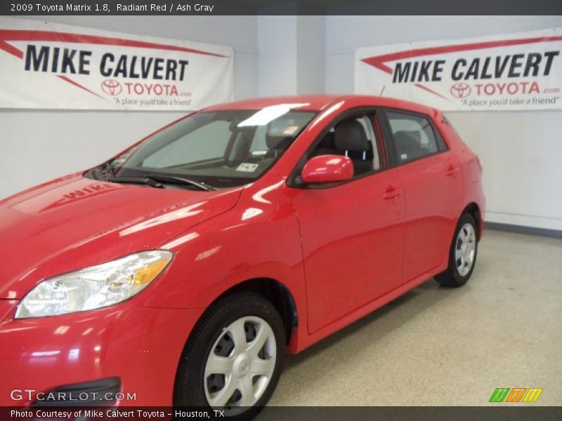 Radiant Red / Ash Gray 2009 Toyota Matrix 1.8