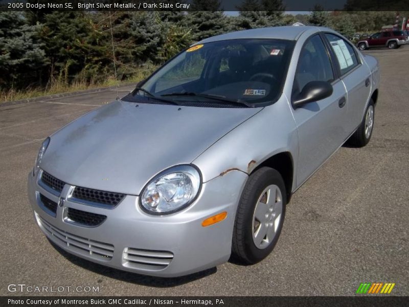 Bright Silver Metallic / Dark Slate Gray 2005 Dodge Neon SE