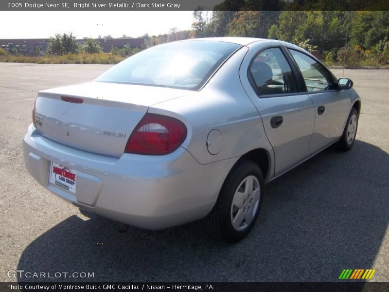 Bright Silver Metallic / Dark Slate Gray 2005 Dodge Neon SE