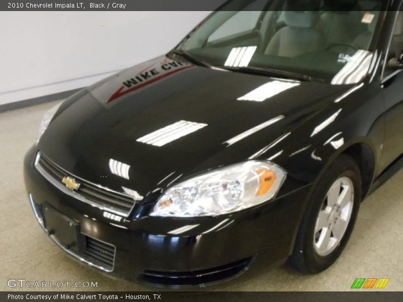 Black / Gray 2010 Chevrolet Impala LT