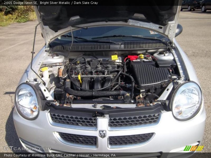 Bright Silver Metallic / Dark Slate Gray 2005 Dodge Neon SE