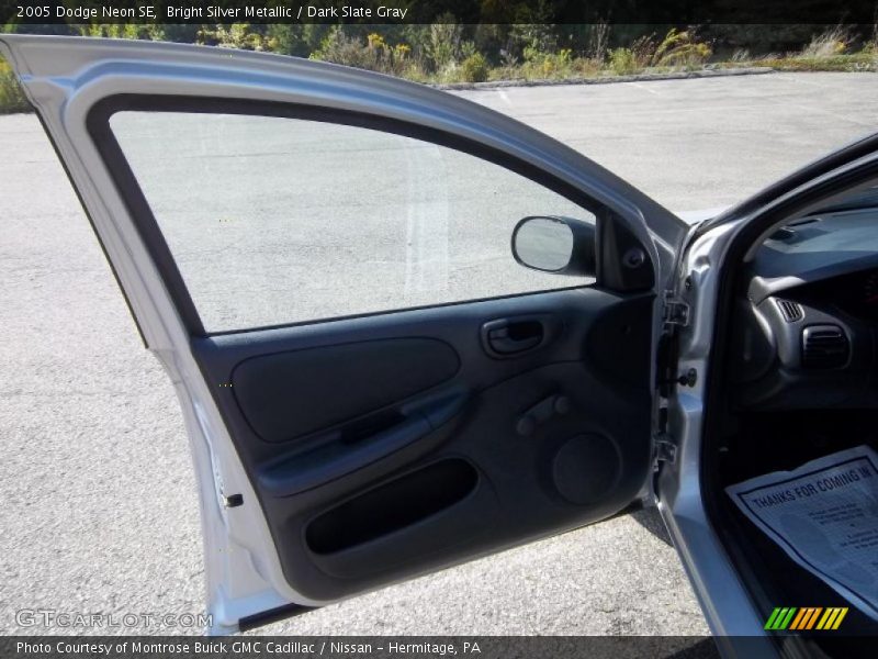 Bright Silver Metallic / Dark Slate Gray 2005 Dodge Neon SE