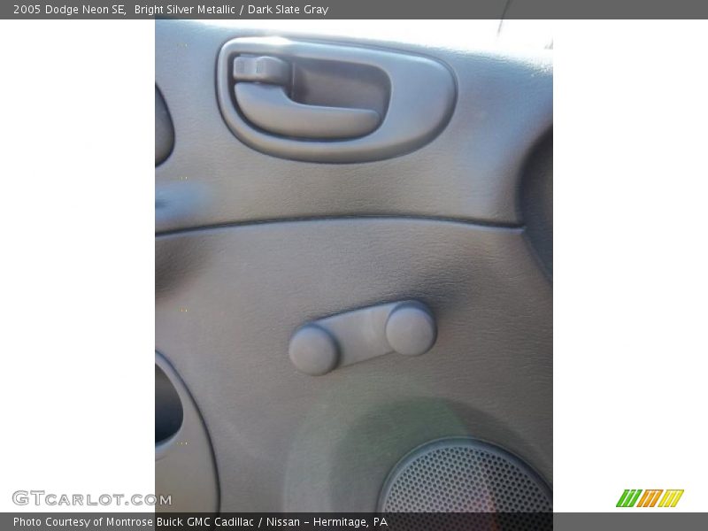 Bright Silver Metallic / Dark Slate Gray 2005 Dodge Neon SE